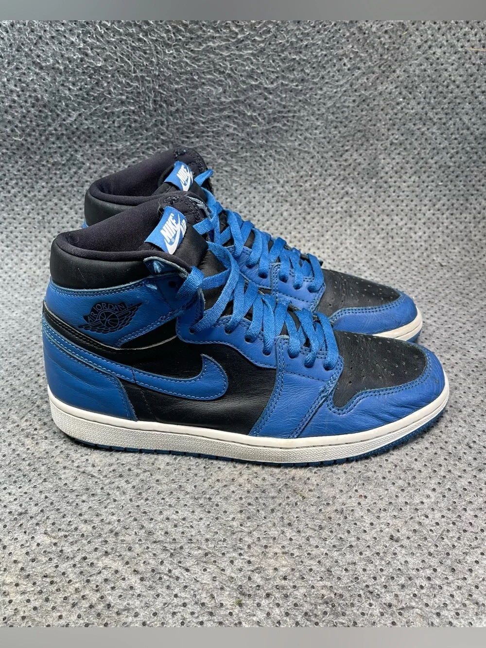 Nike Air Jordan 1 High Dark Marina Shoes Size 8.5 Men’s
